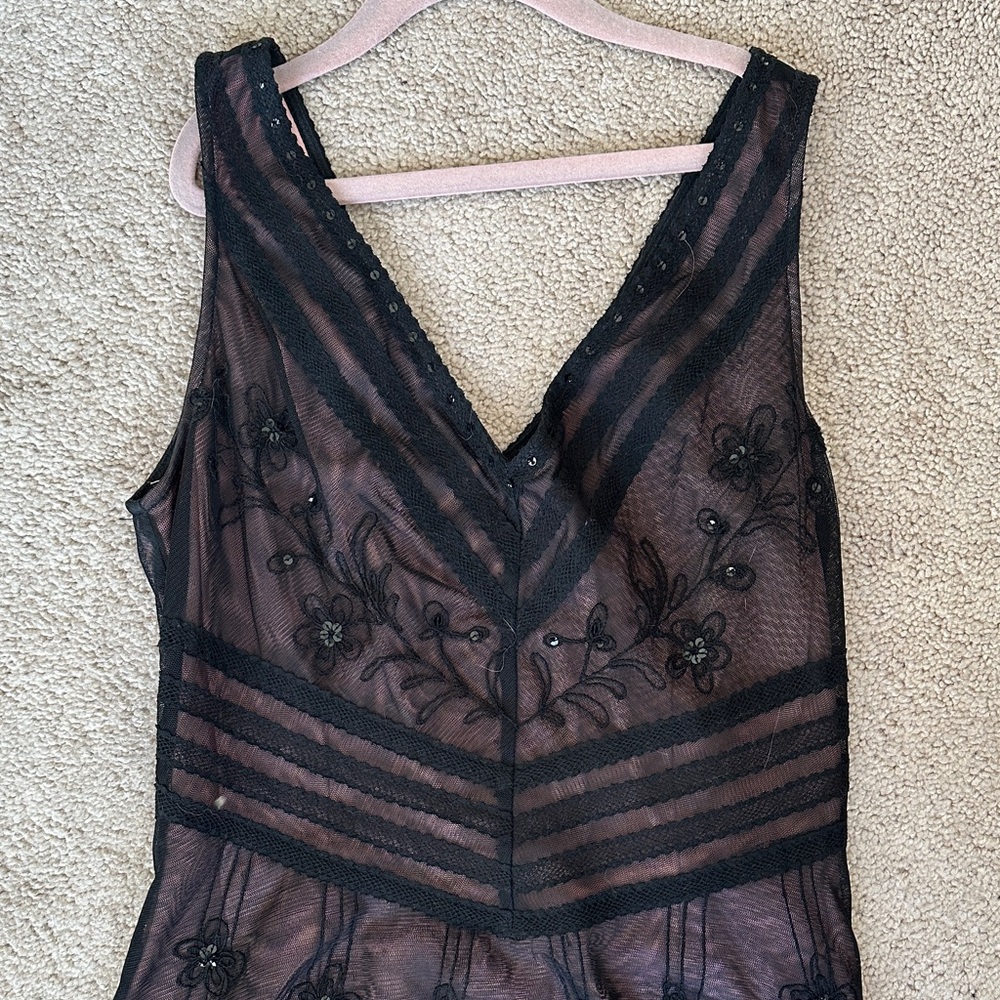 BCBGMaxAzria mesh floral beaded cocktail dress Sz 6